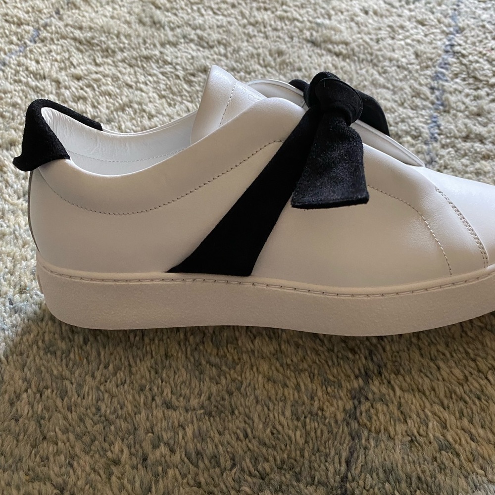 Alexandre Birman White Leather Sneakers with Black Suede Bow